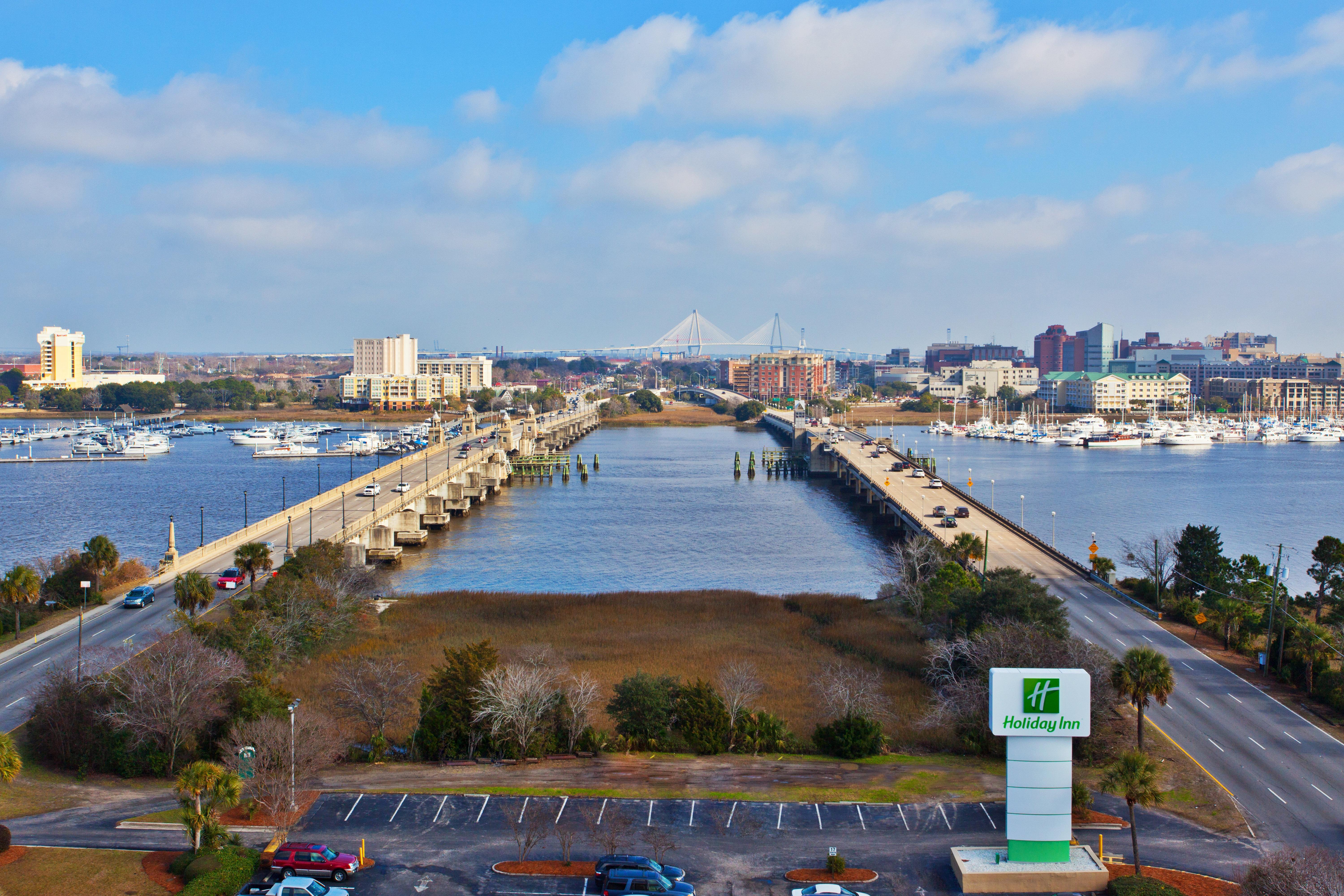 Holiday Inn Charleston-Riverview, An Ihg Hotel Eksteriør billede