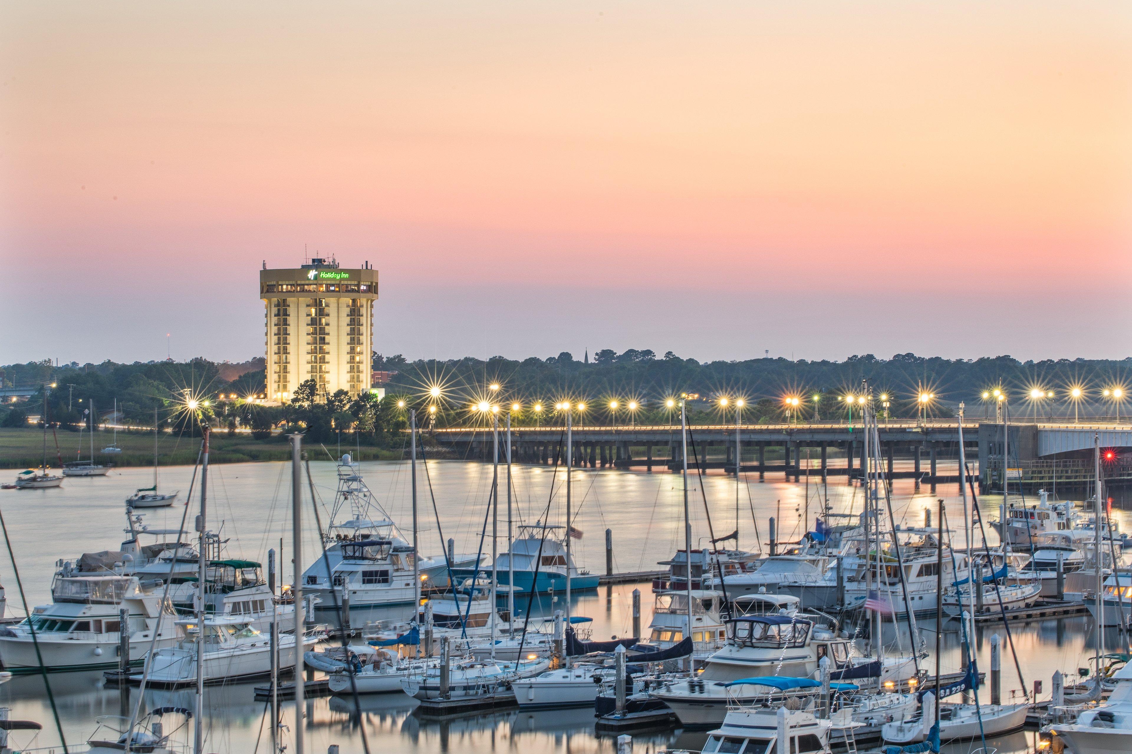 Holiday Inn Charleston-Riverview, An Ihg Hotel Eksteriør billede